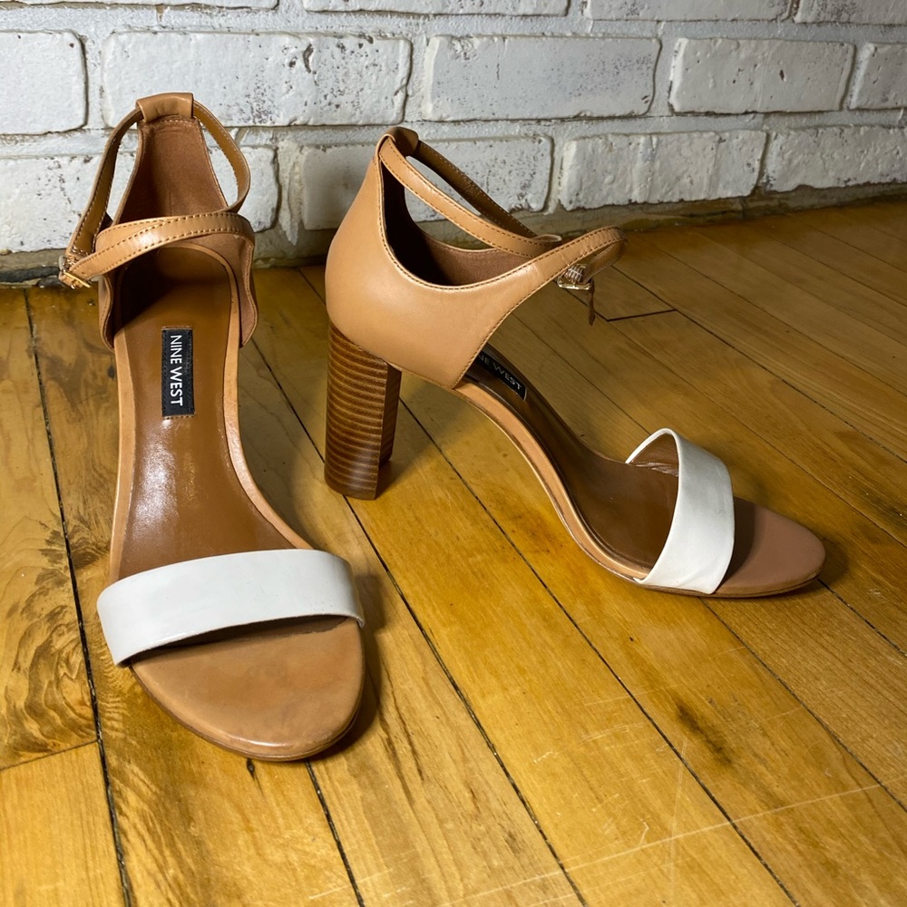 Nine West open toe chunky heel